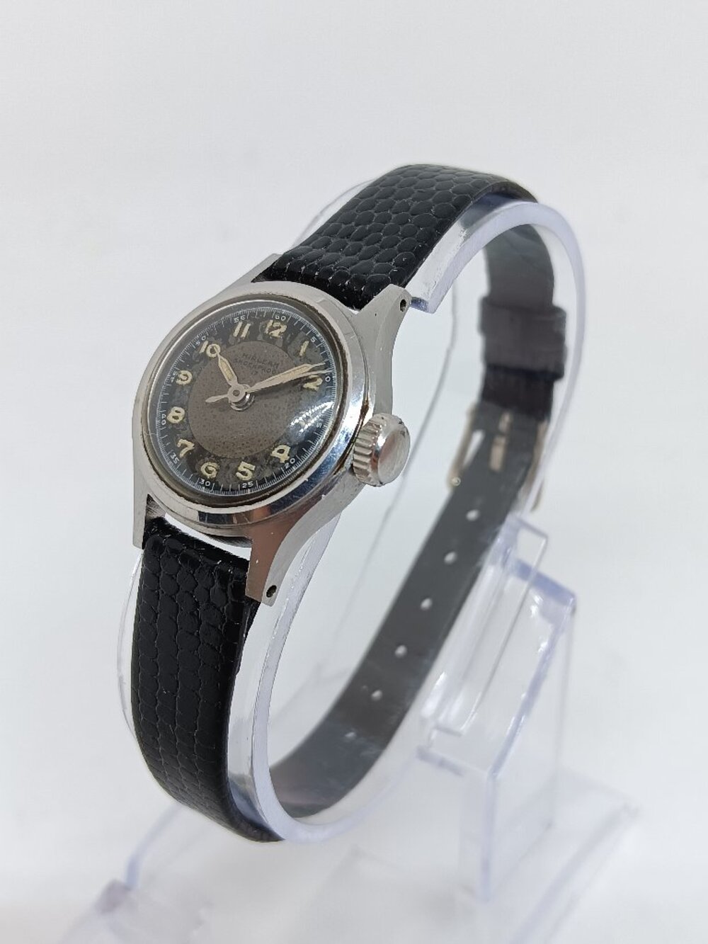 VINTAGE Hialeah Women's 22mm Manual Wind 17 Jewel Shockproof Swiss Watch